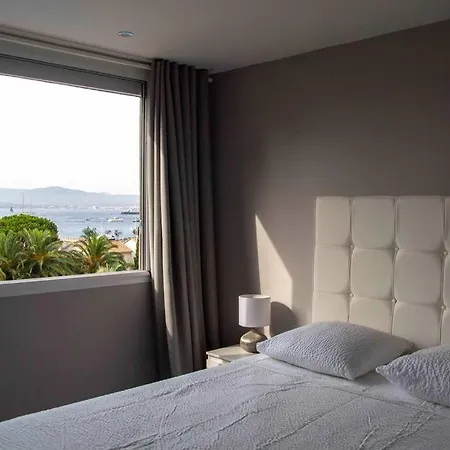 Serenite Marines ‣incredible Sea View Апартаменти