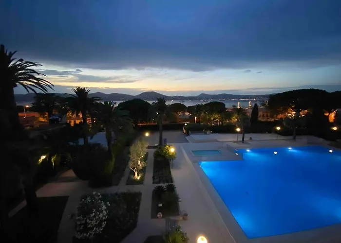 Serenite Marines ‣incredible Sea View Apartman *