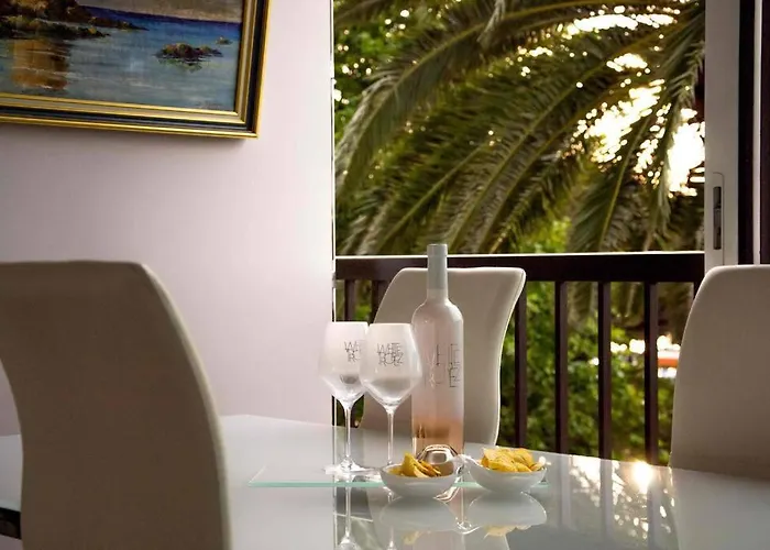 Serenite Marines ‣incredible Sea View Apartmán